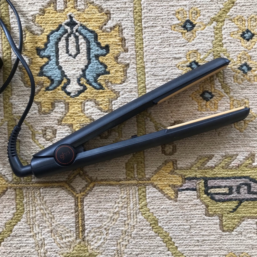 GHD Hair Straightener
